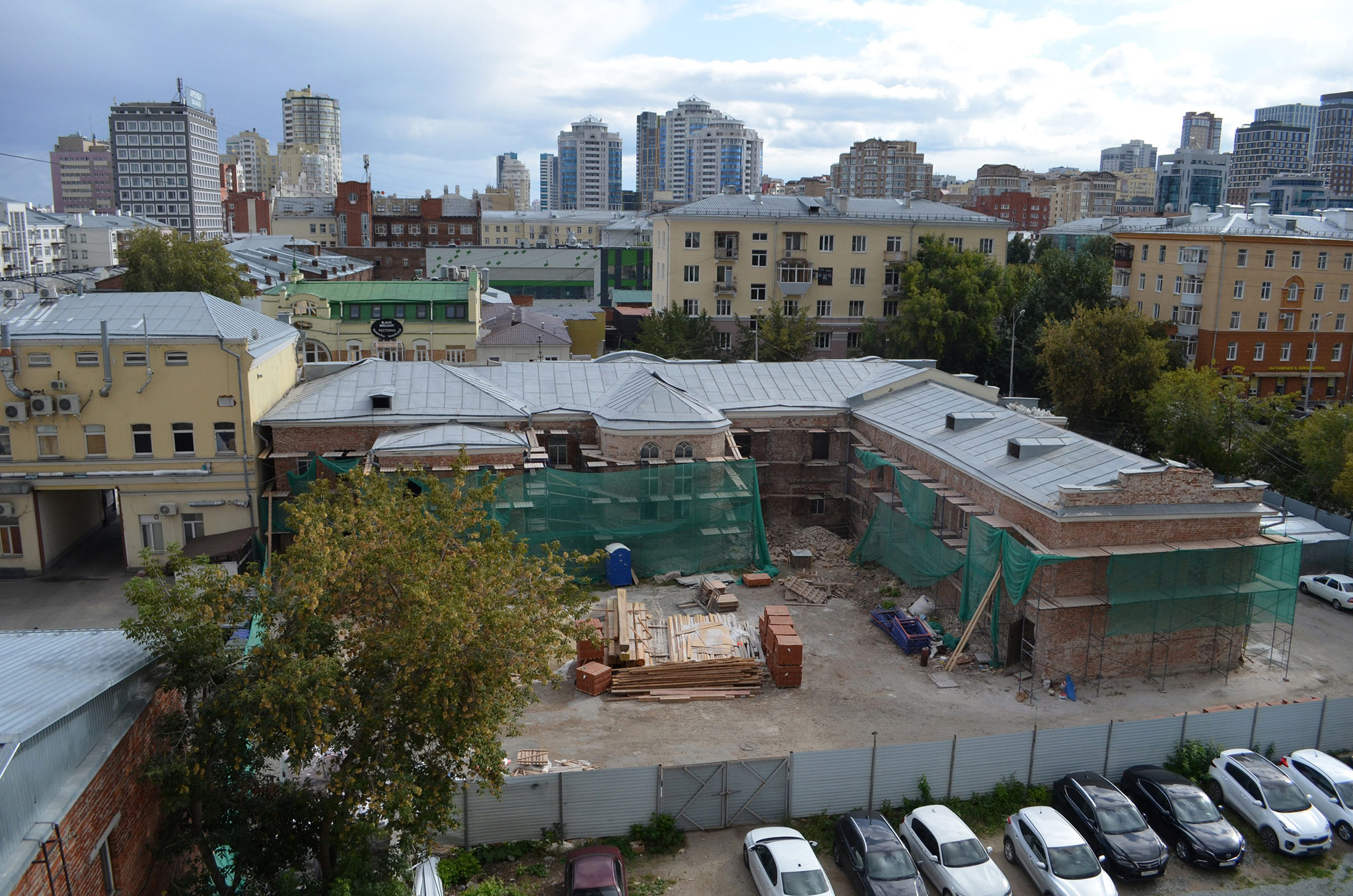 Дом городского головы Симанова, вид со двора, Попова 4, Екатеринбург (Ekaterinburg)